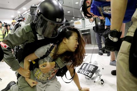 NP_20191104_HK04_5228355